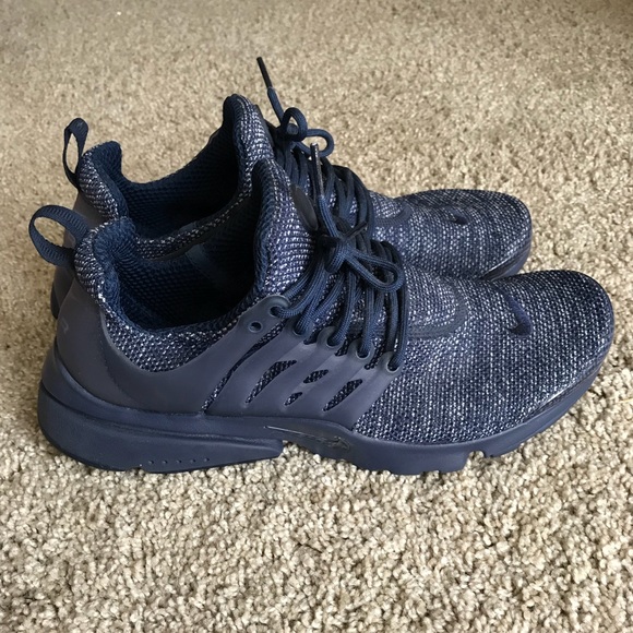 Nike Other - Nike air presto navy